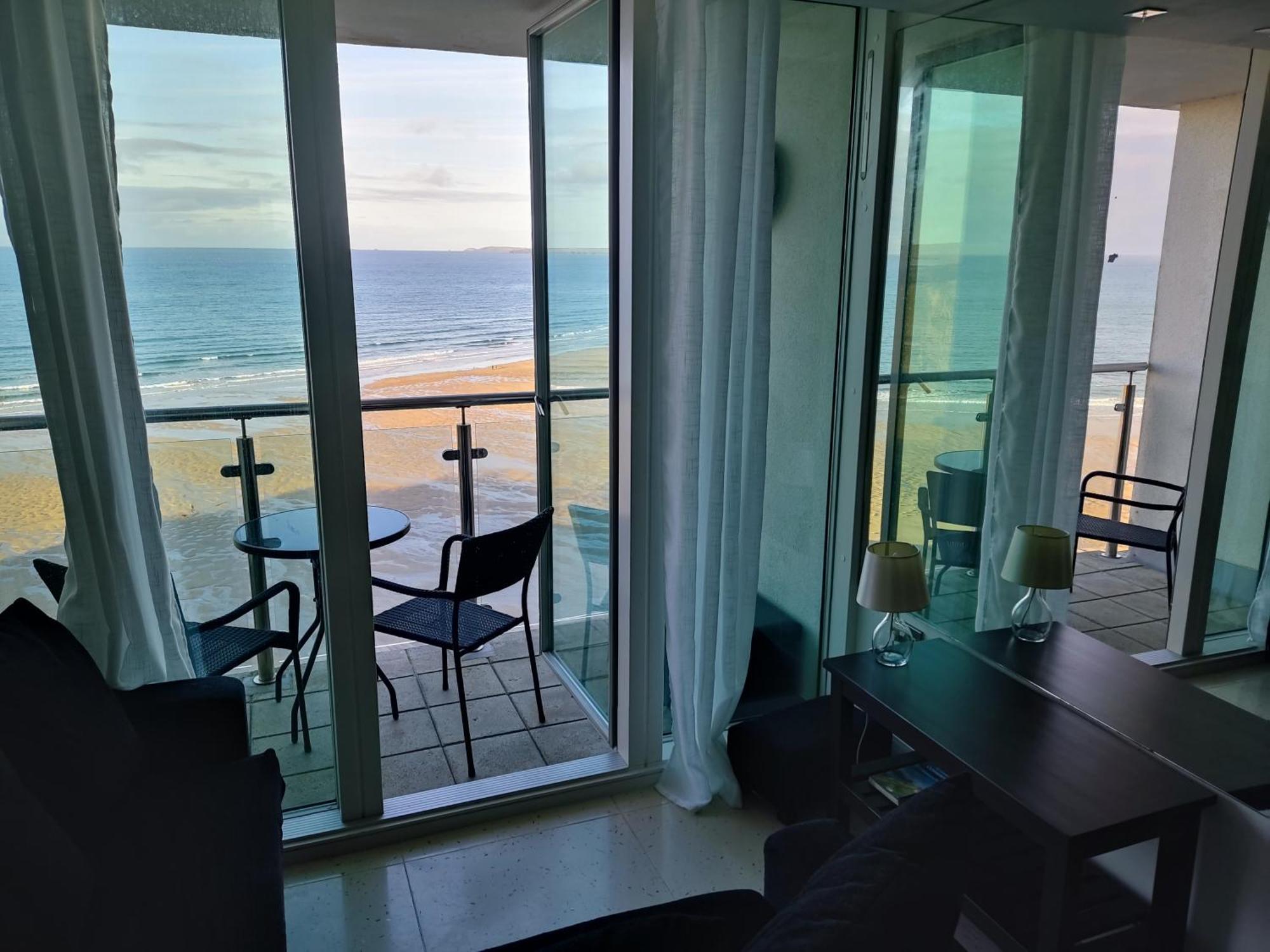 Newquay Rocklands Beach View Exterior photo